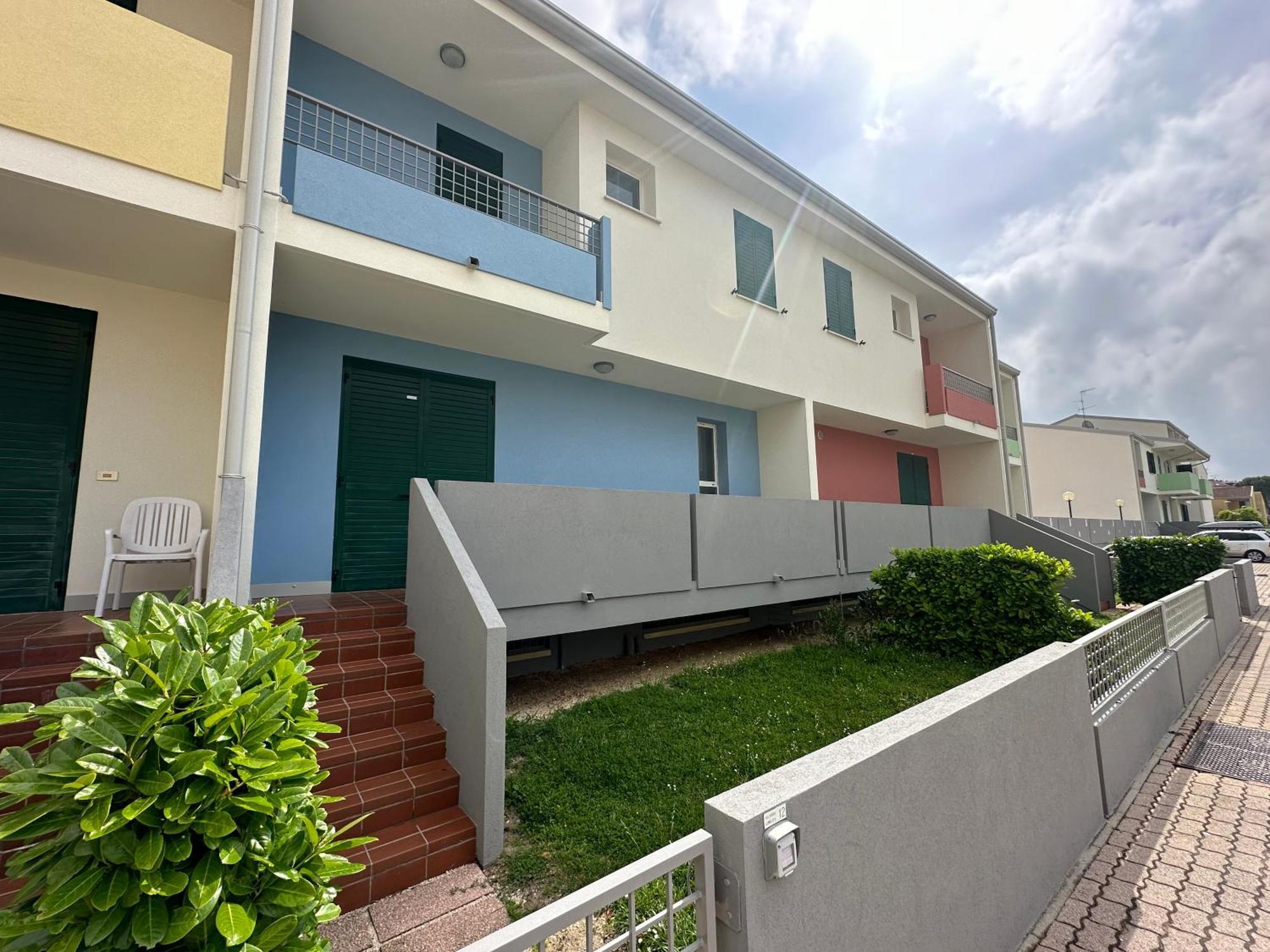 Villaggio Luna Swimmingpool- Agenzia Cocal 卡奥莱 外观 照片
