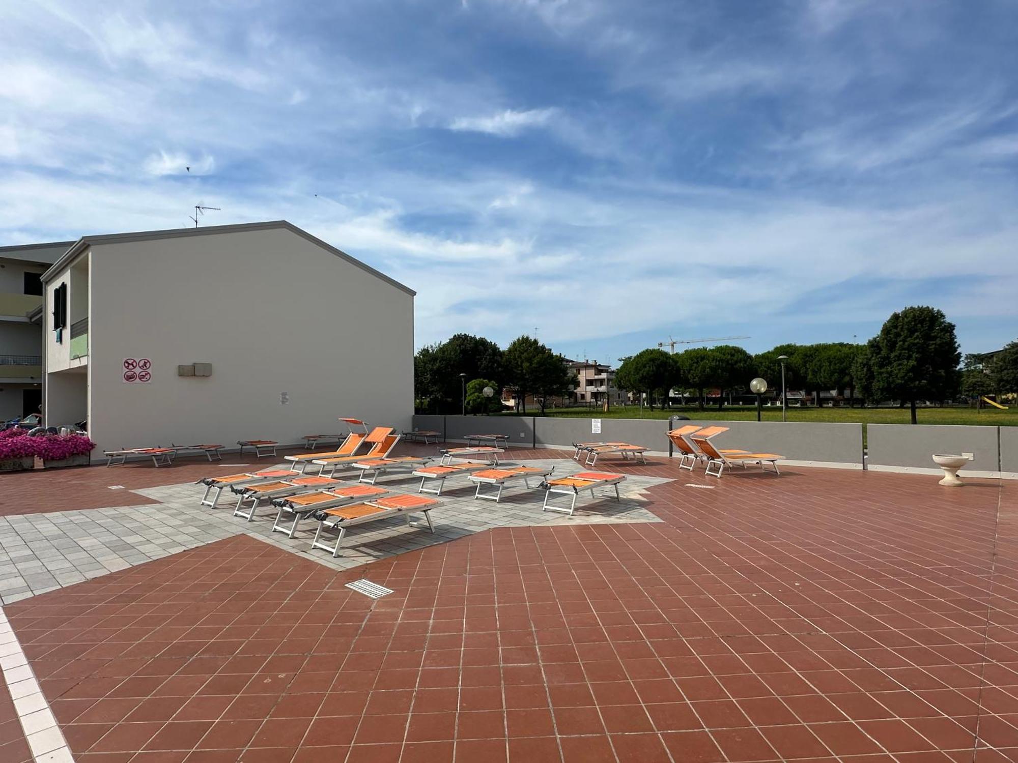 Villaggio Luna Swimmingpool- Agenzia Cocal 卡奥莱 外观 照片